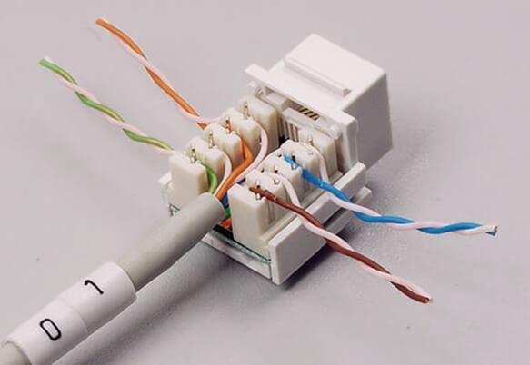 Вита пара, Кабель Cat 5e U/UTP 4х2х24 AWG сірий 305м "ЗЗЦМ" багатожильний для внутрішніх робіт 7091001 фото