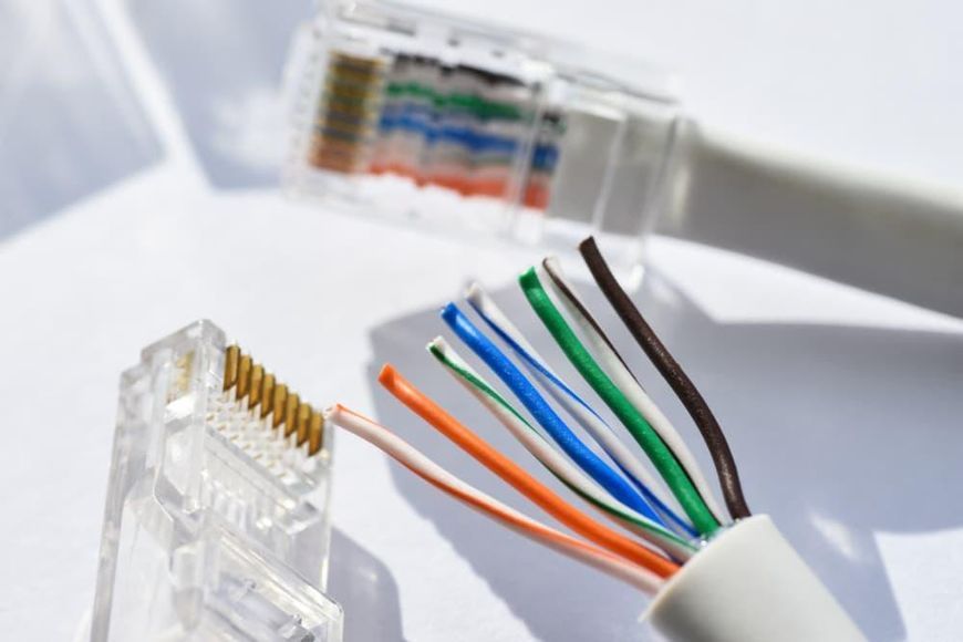 Вита пара, Кабель Cat 5e U/UTP 4х2х24 AWG сірий 305м "ЗЗЦМ" багатожильний для внутрішніх робіт 7091001 фото
